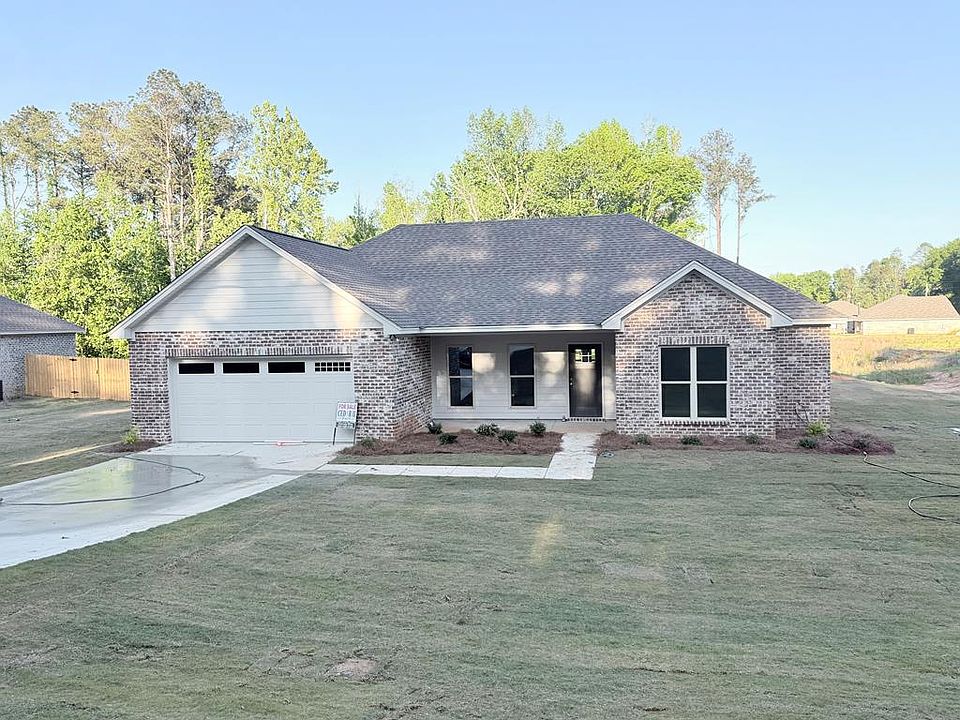 1st image of 135 Union Hill Rd