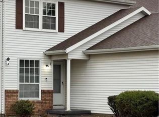 1 Augusta Dr, Bowling Green, OH 43402