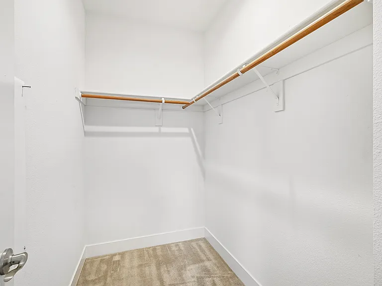 2065 San Luis Ave — Photo 24