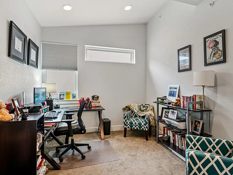 1821 Irving St #104 — Photo 15
