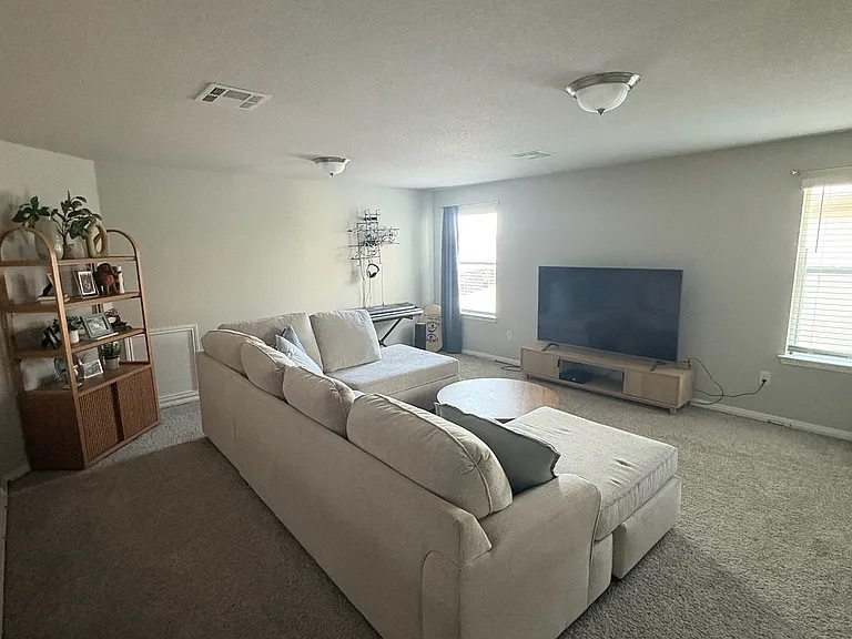 112 Schuster Ct — Photo 14