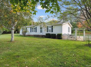 3418 N Blacks Corners Rd, Imlay City, MI 48444