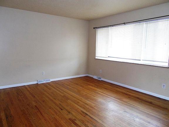 5th image of 1842 23rd Ave