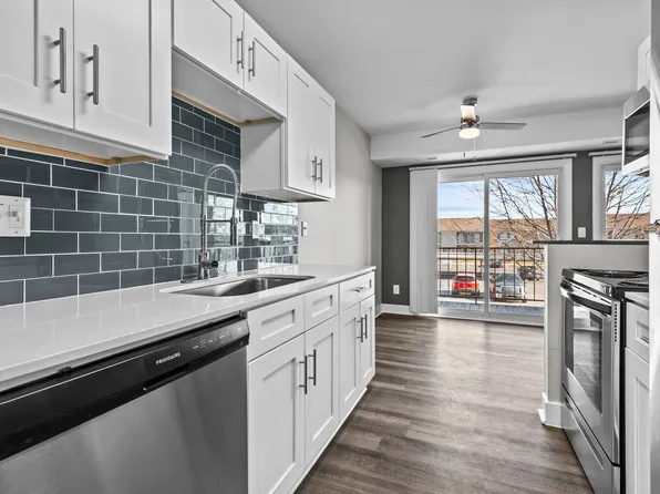 Sunnymede Apartments - Troy, MI