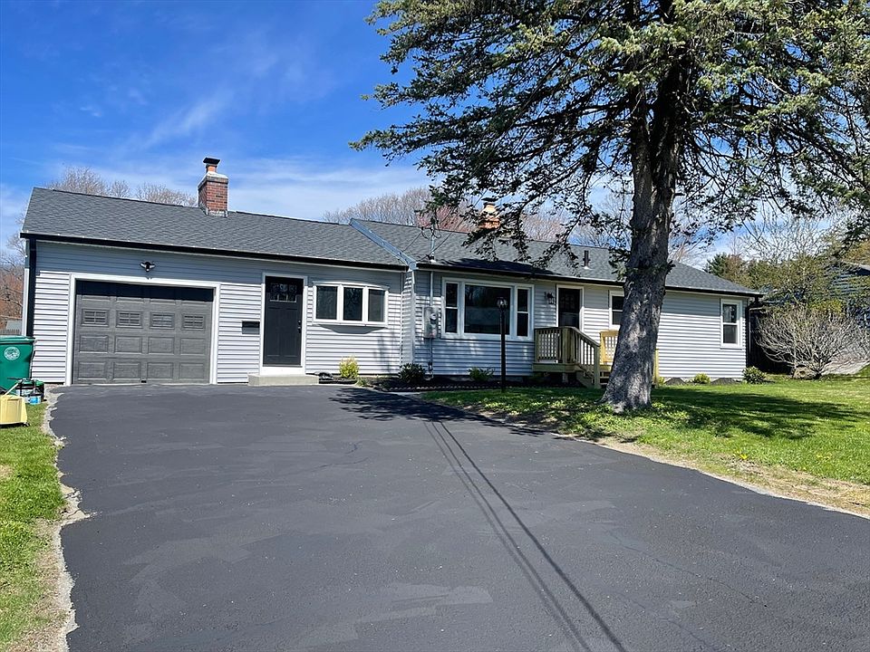 1st image of 50 Lionel Ave