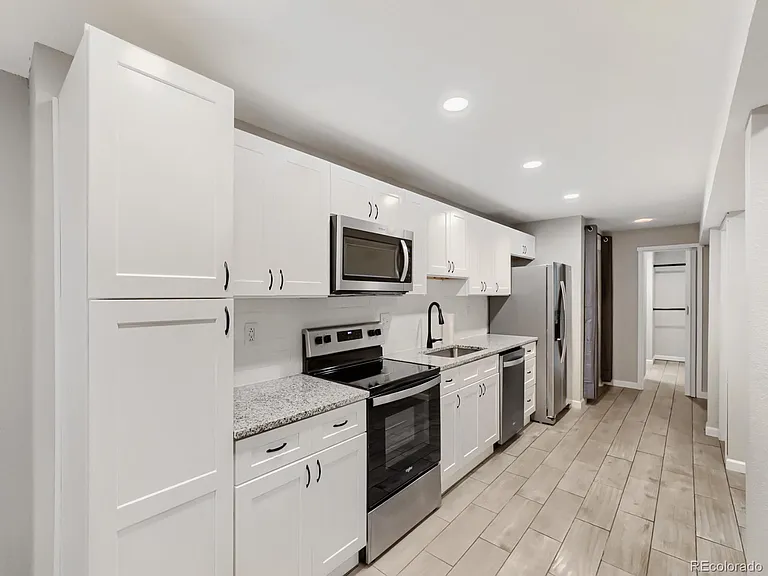 15057 E Louisiana Dr #A — Photo 5