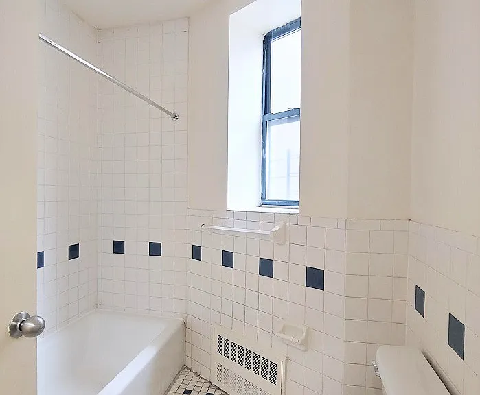 112 W 113th St #2A — Photo 9