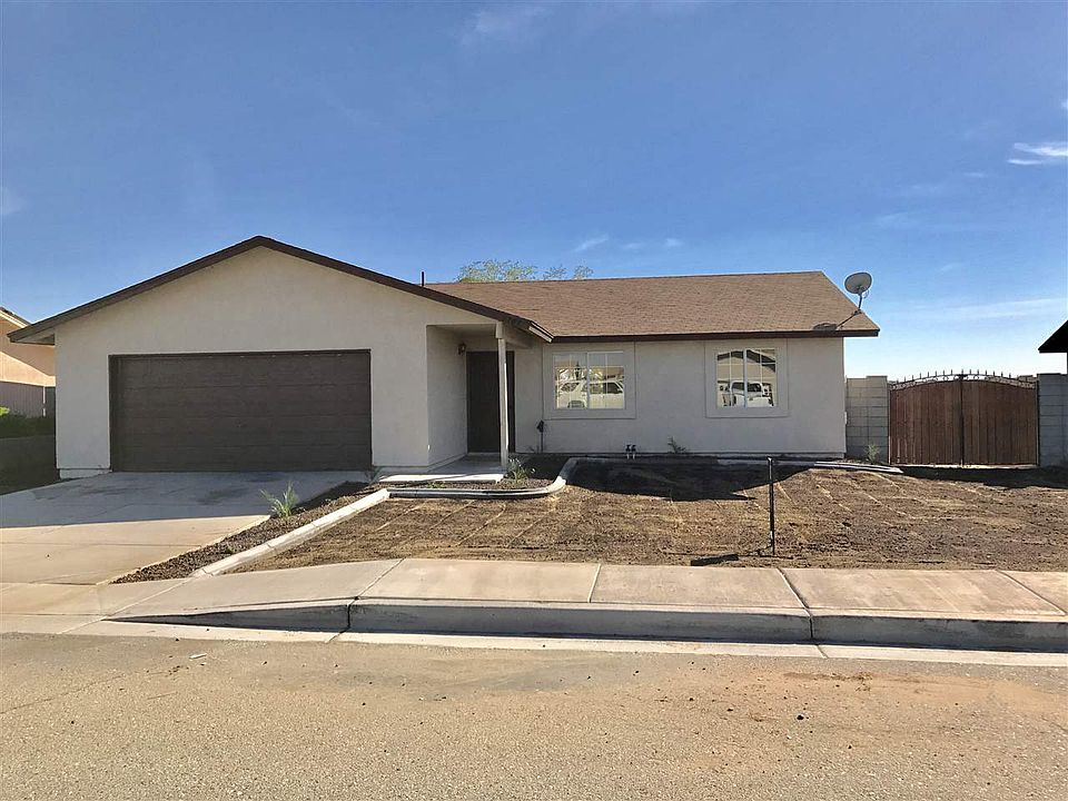1st image of 8709 E 39th Pl