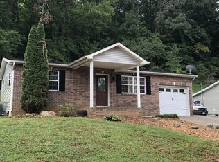 2204 Rifle Range Dr, Knoxville, TN 37918