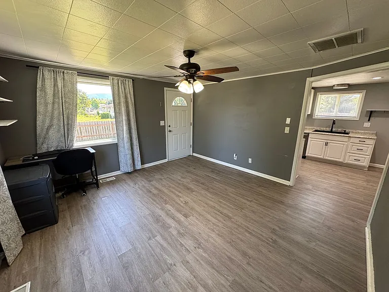 Ashman - 113 S Gardner Rd. — Photo 6