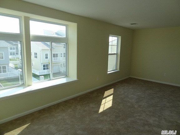 4th image of 65-06 Ocean Ave N