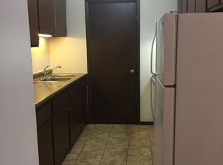 2016 10th St APT 104, Waukegan, IL 60085