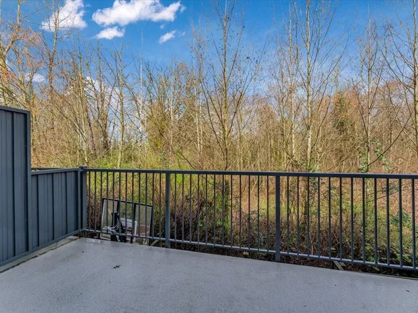 18681 68th Ave #32, Surrey, BC V4N 6P3