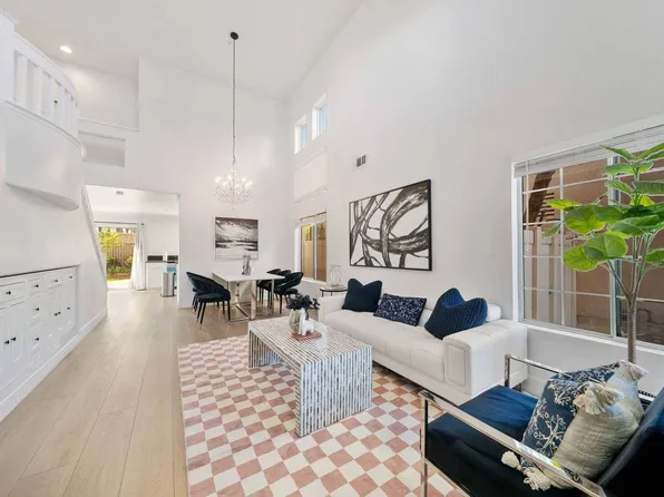 1 Hideaway Loop, Mission Viejo, CA 92692