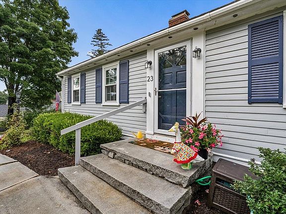 3rd image of 23 Woodwells Garrison Road