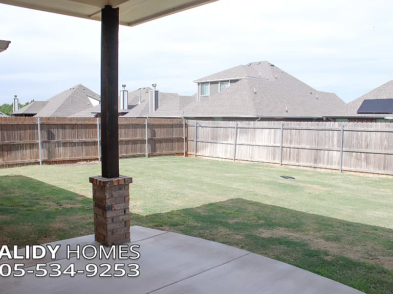 800 Bison Crossing Dr — Photo 34