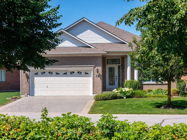 14 Hagen Holw, Whitchurch Stouffville, ON L4A 1N3