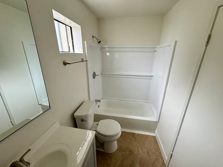 4522 Warner Ave #B — Photo 9