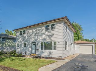 2404 Dove St, Rolling Meadows, IL 60008