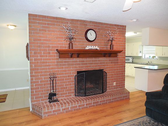 5th image of 3770 Hidden Oak Dr