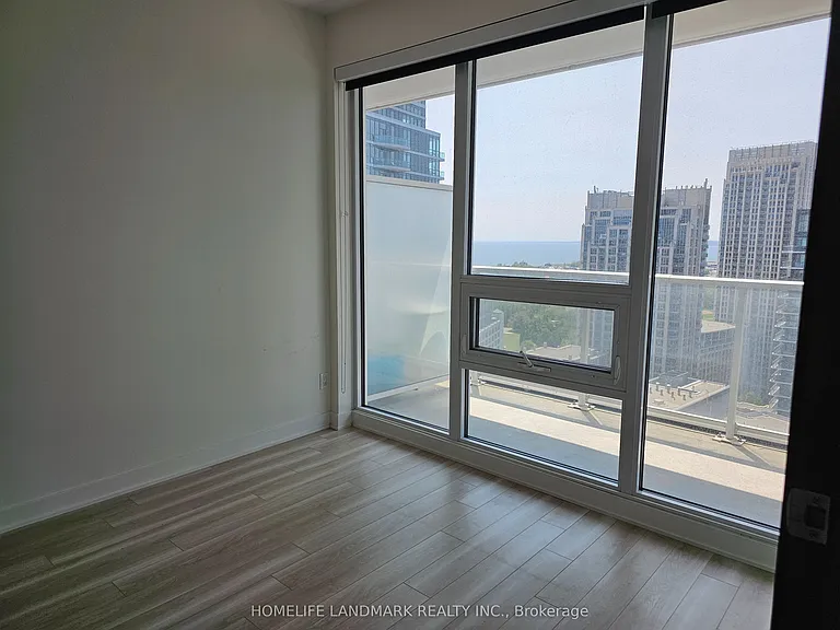19 Bathurst St #2901 — Photo 2