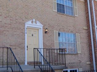 971 S Rolfe St #B, Arlington, VA 22204