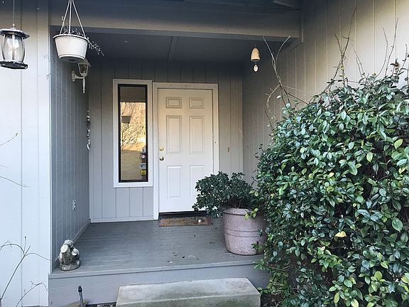 2nd image of 23308 Lone Pine Dr