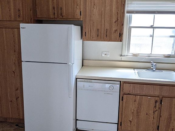 4th image of 1514 Central St #Dd3