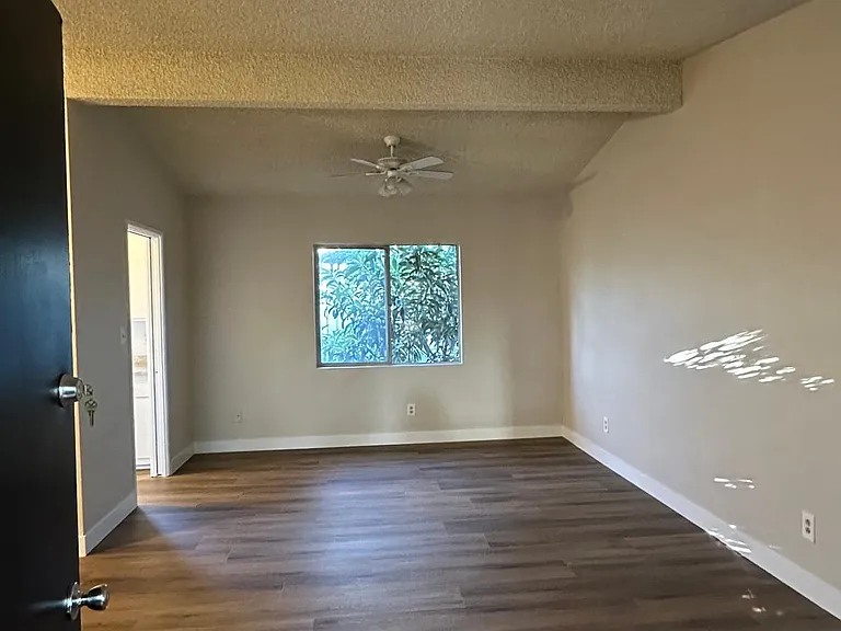 3719 Artesia Blvd #5 — Photo 17