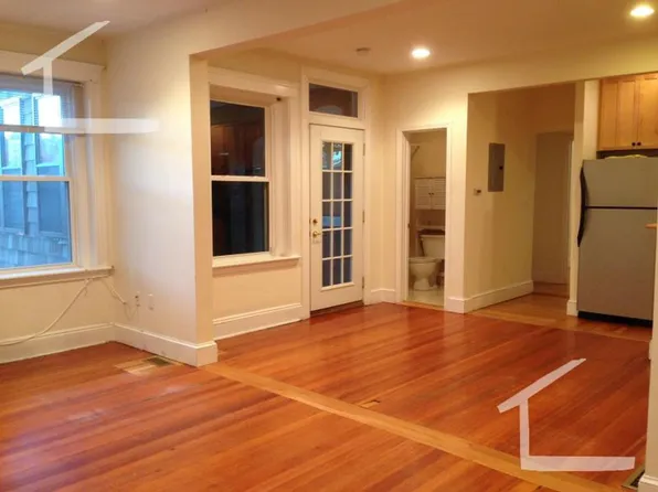 191 Winthrop Rd, Brookline, MA