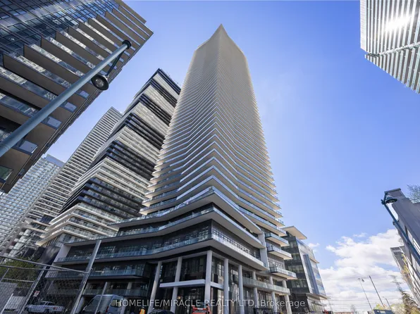 38 Annie Craig Dr, Toronto, ON