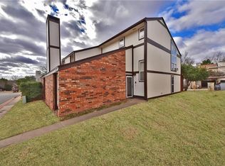 401 Timberwind Rd, Edmond, OK 73034