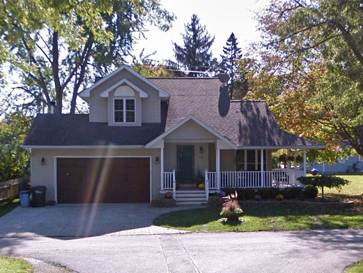 1st image of 520 Keller Dr