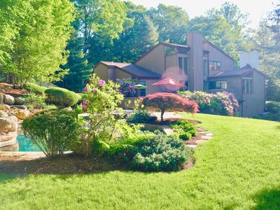 71 Briar Woods Trl, Stamford, CT, 06903