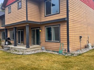 222 E Elcliff Rd APT A, Spokane, WA 99218