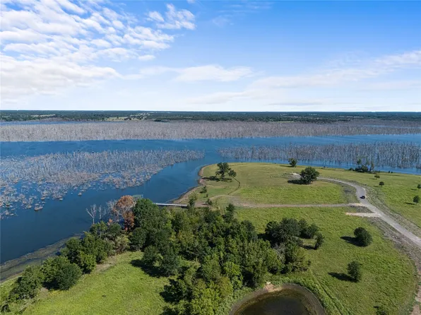 390 Waters Edge Way, Dodd City, TX 75438