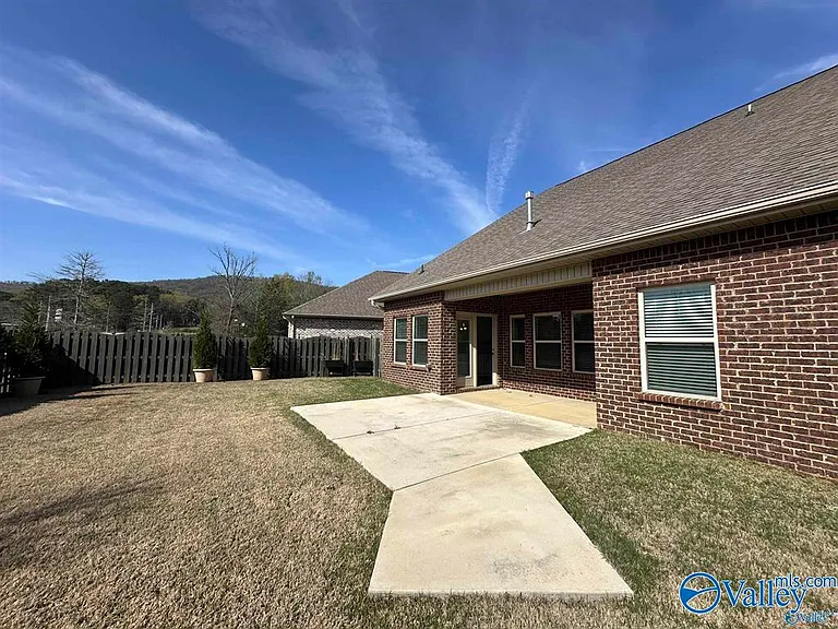 2618 W Creek Dr — Photo 15