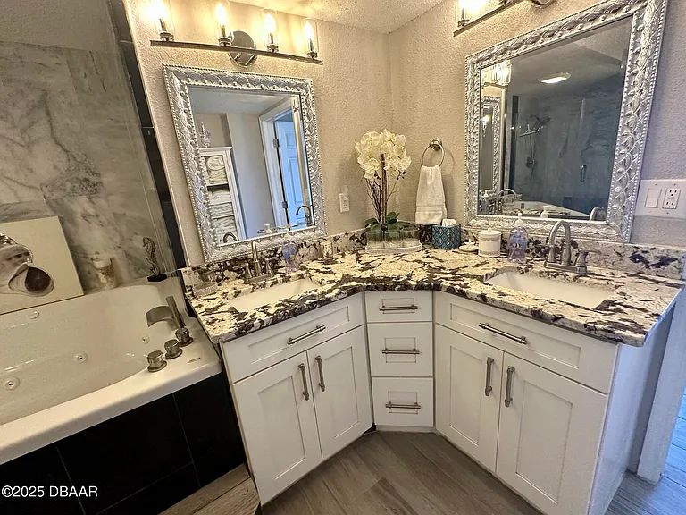 2900 N Atlantic Ave #1401 — Photo 31