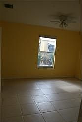 4th image of 1120 NW 5th Ave APT A
