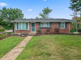 622 Auber Dr, Ballwin, MO