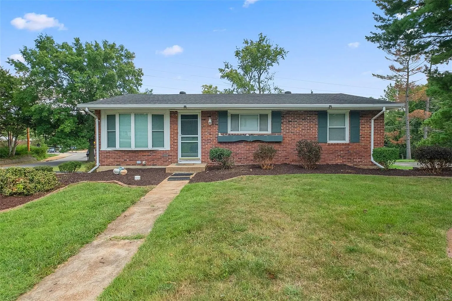 622 Auber Dr photo 1