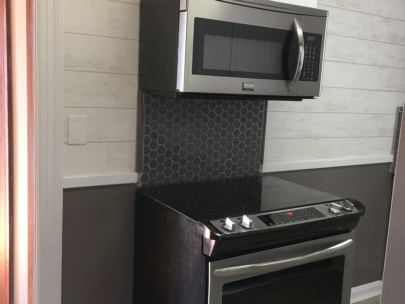 4 bed, 1393 sqft, $1,600 — Photo 4