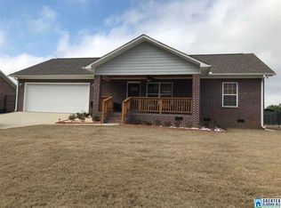 166 Suzanell Ln, Oxford, AL 36203