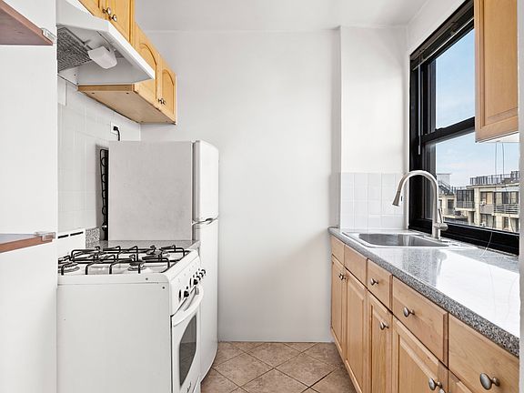 4th image of 98-40 64th Ave APT 8-J