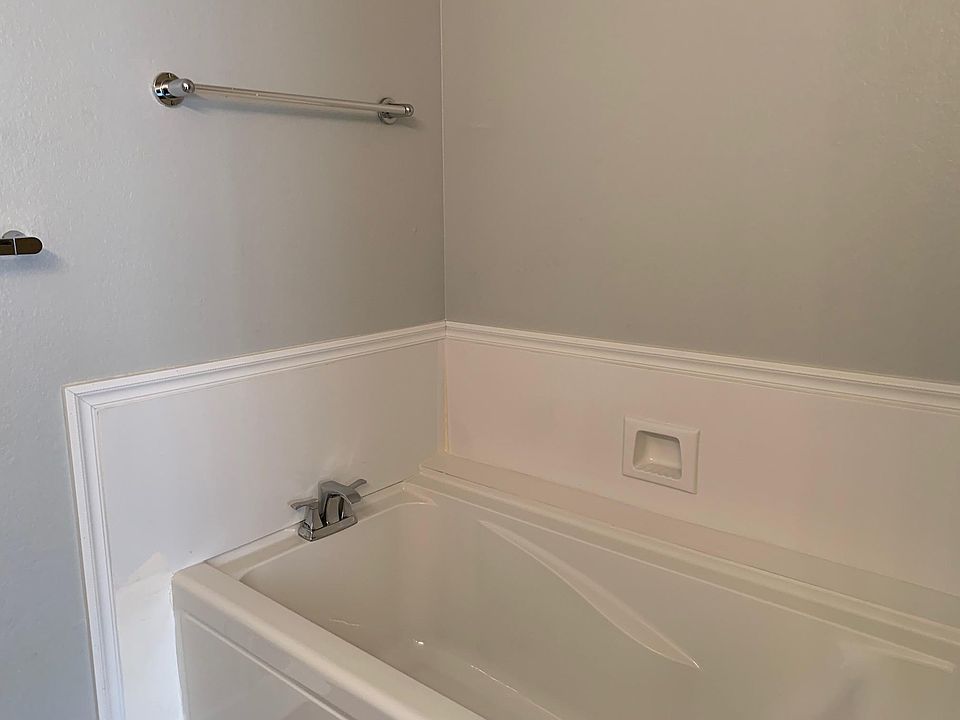 1st image of 5168 Briar Meadow Way