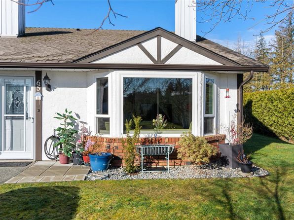 120 Finholm St N #65, Parksville, BC V9P 1J5