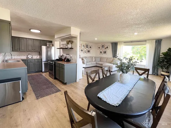 2300 Terrace Dr, Payette, ID 83661