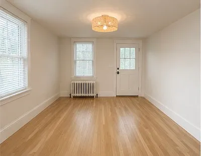 362 Broad St #1 — Photo 9