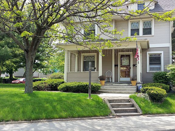 2nd image of 618 Lincoln Way E #B