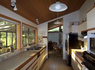 16801 Brauer Rd NE, Poulsbo, WA 98370